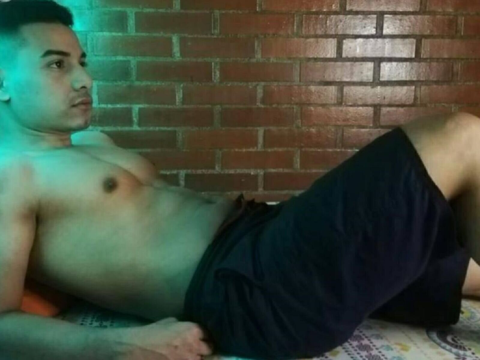 MattKelly - Live Sex Cam profile on Livejasmin