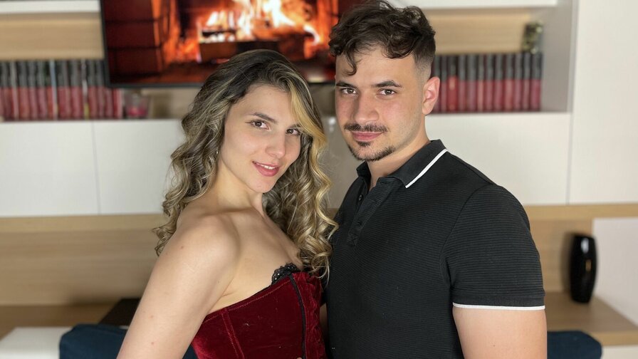 ChleoandChris - Live Sex Cam profile on Livejasmin