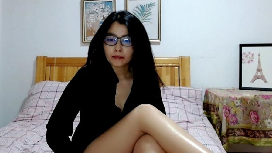 LinaZhang - Live Sex Cam profile on Livejasmin