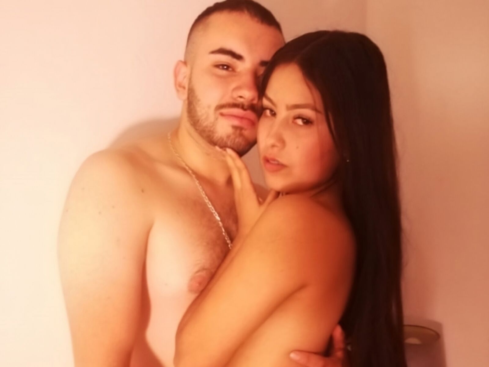 MartinaandAustin - Live Sex Cam profile on Livejasmin