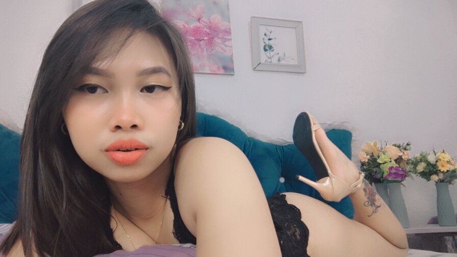 AickaChan - Live Sex Cam profile on Livejasmin