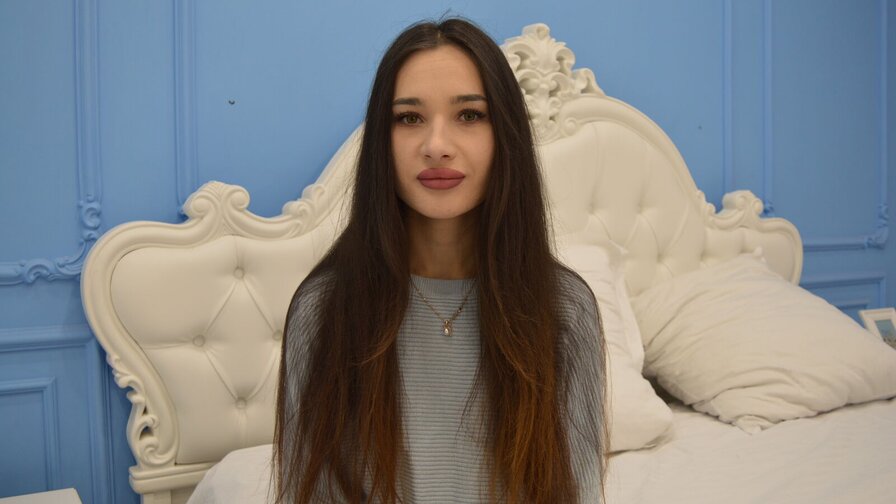 AmaliaAlmaz - Live Sex Cam profile on Livejasmin