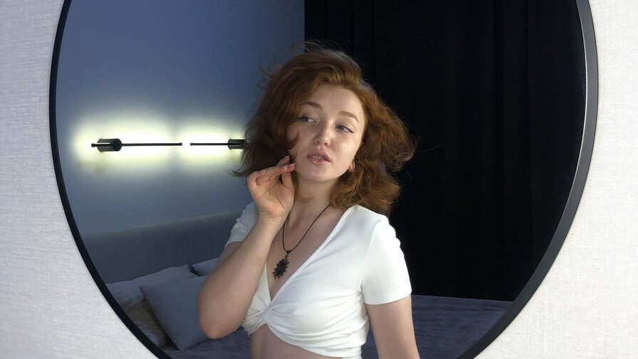 EmiliaRise - Live Sex Cam profile on Livejasmin