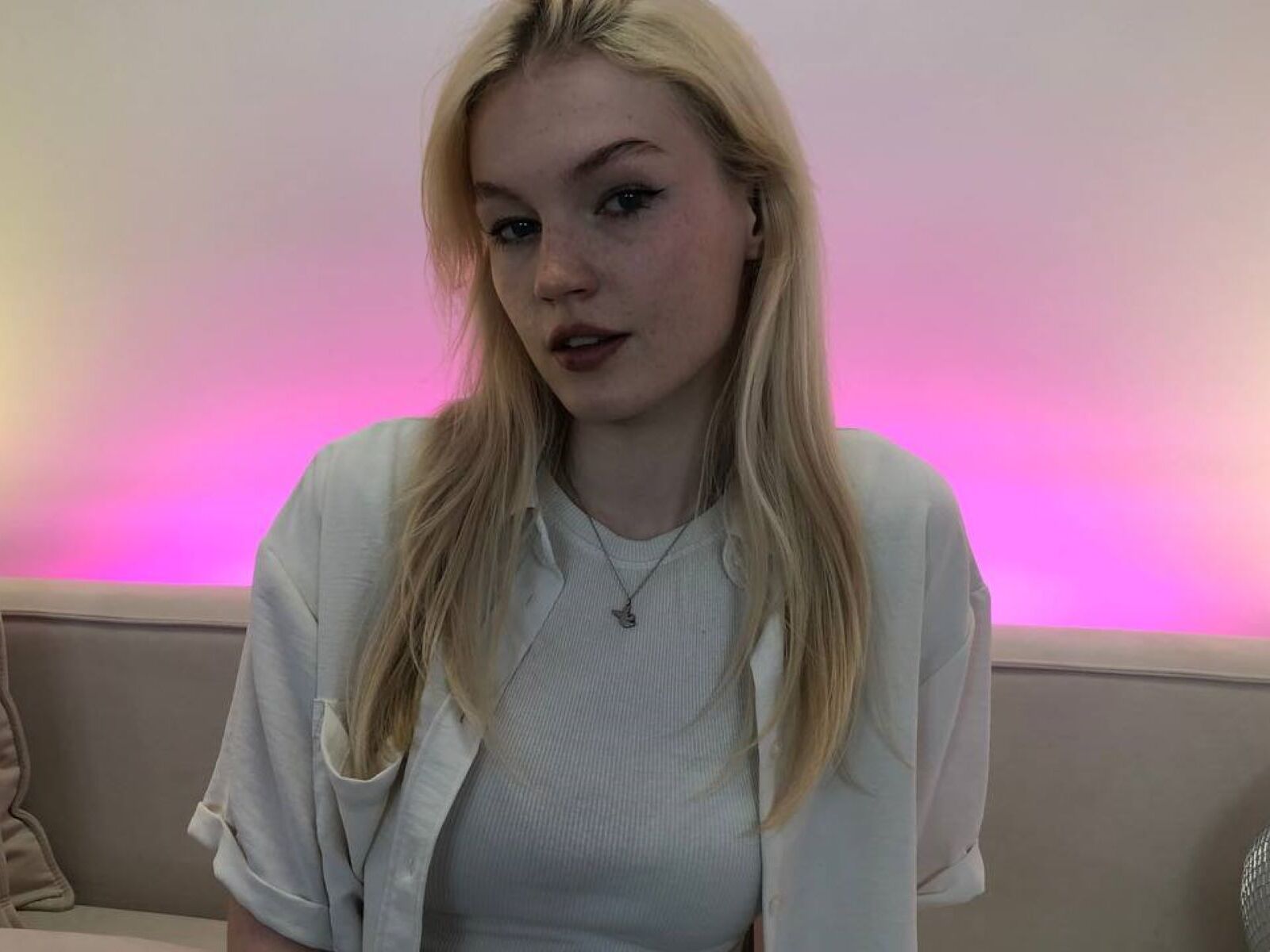 GraceGlamour - Live Sex Cam profile on Livejasmin