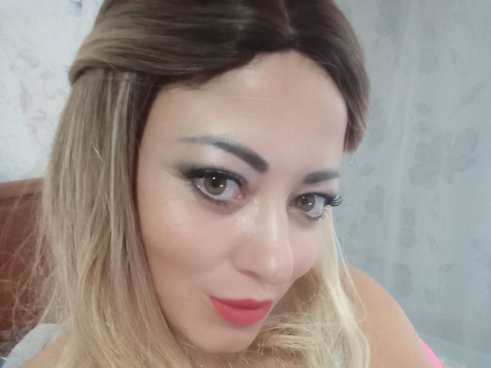 LionessoneForu - Live Sex Cam profile on Livejasmin