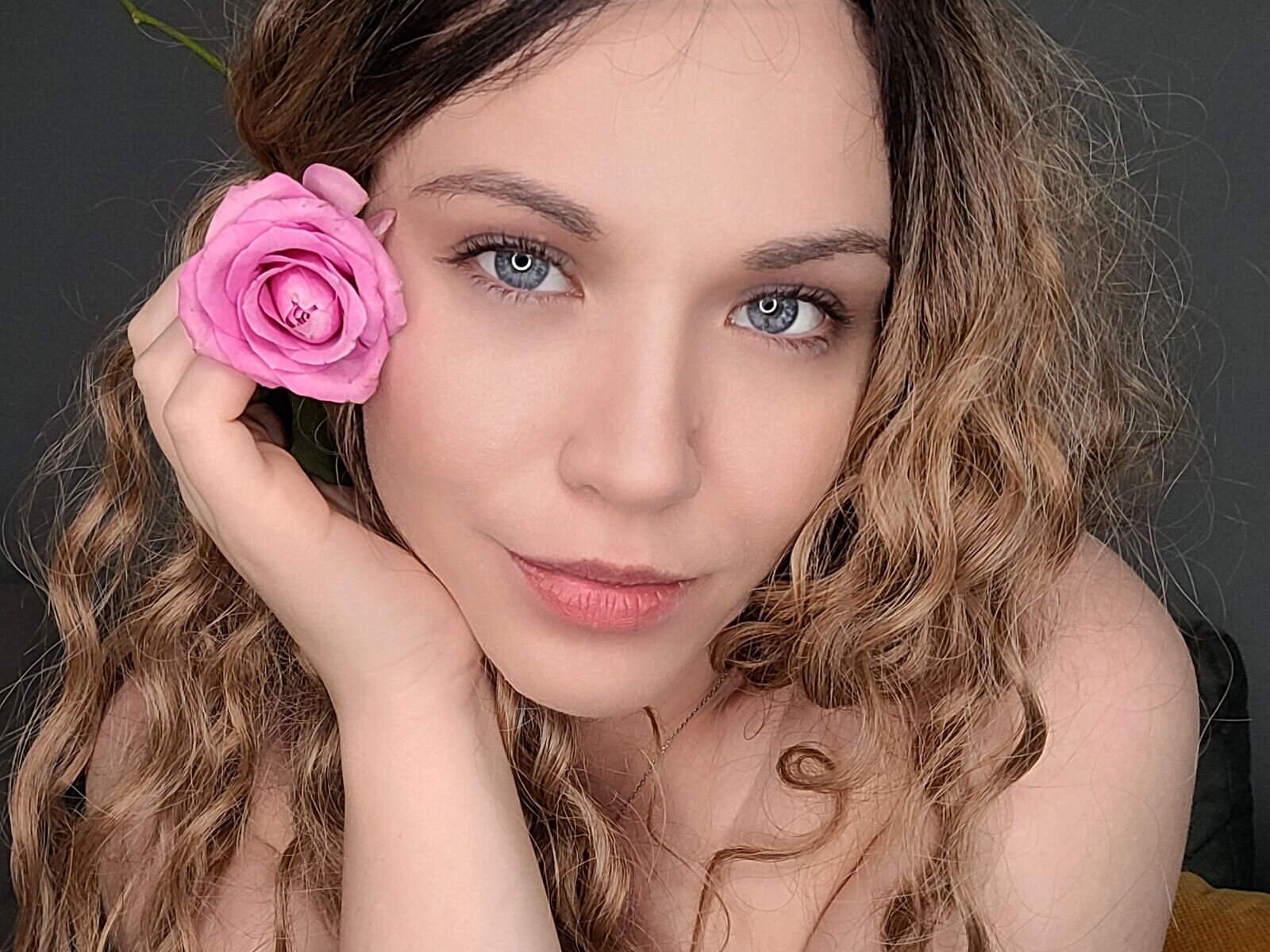 RalunaMikaelson - Live Sex Cam profile on Livejasmin