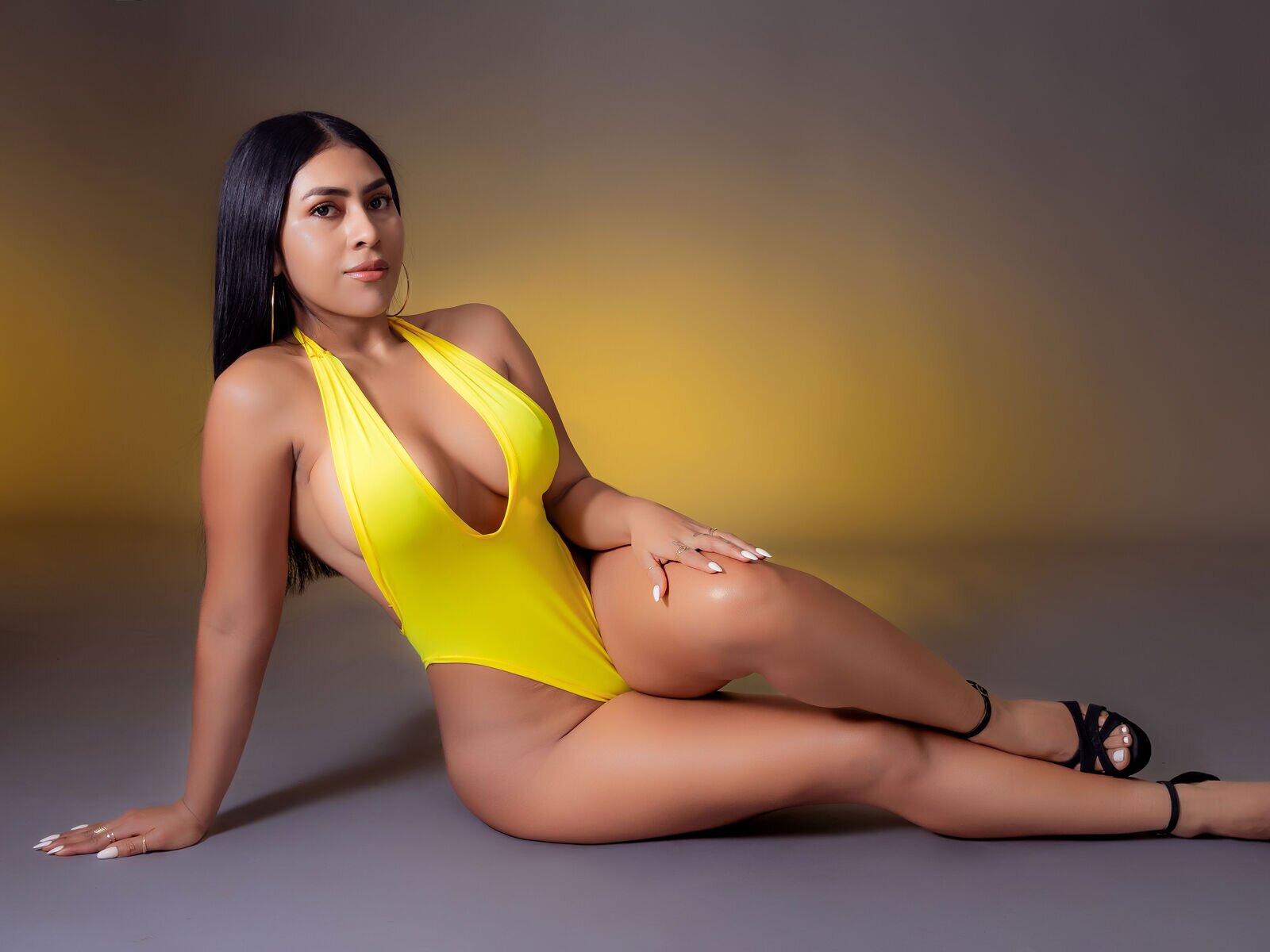 VivianDaSilva - Live Sex Cam profile on Livejasmin