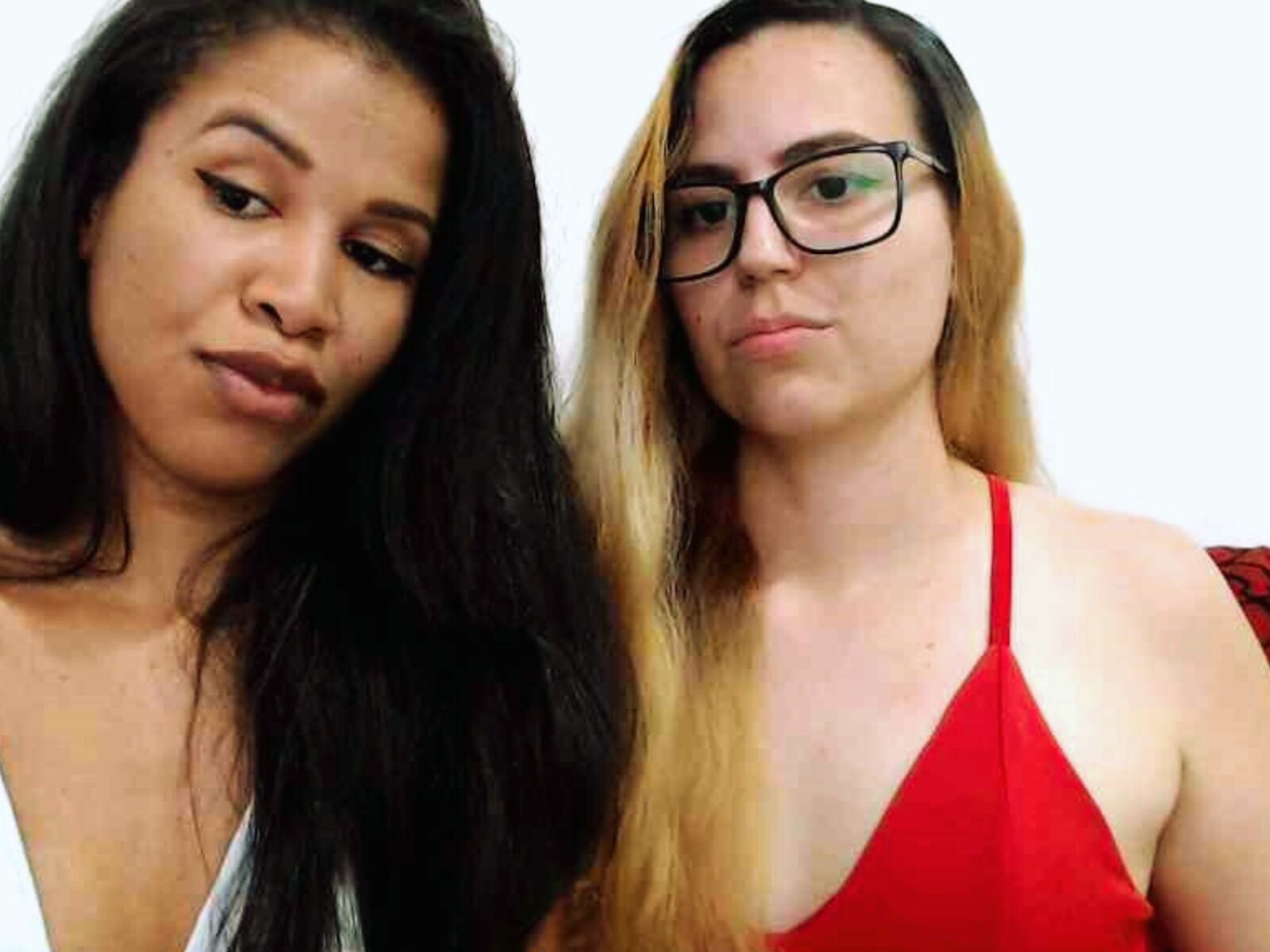 EmilyAndGabi - Live Sex Cam profile on Livejasmin