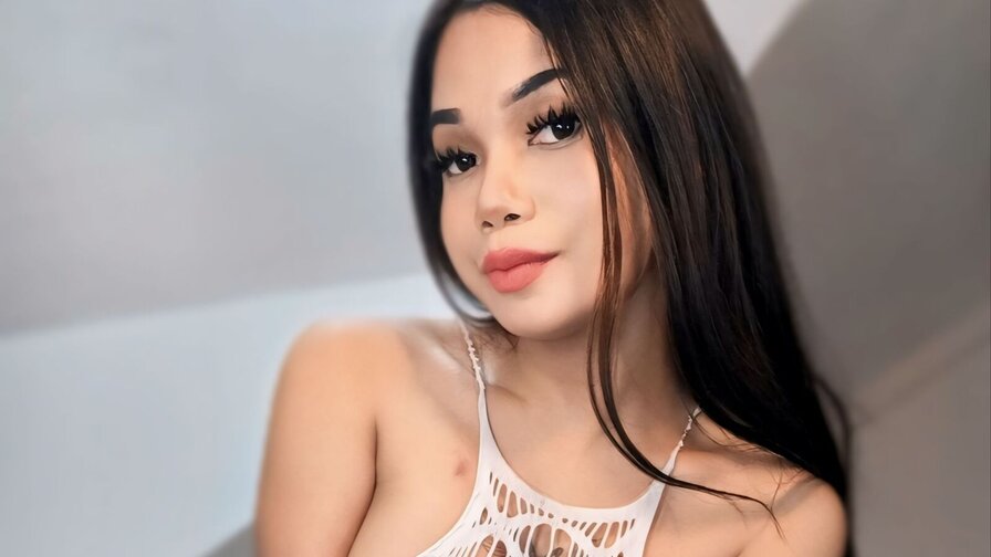 CheleyLopez - Live Sex Cam profile on Livejasmin