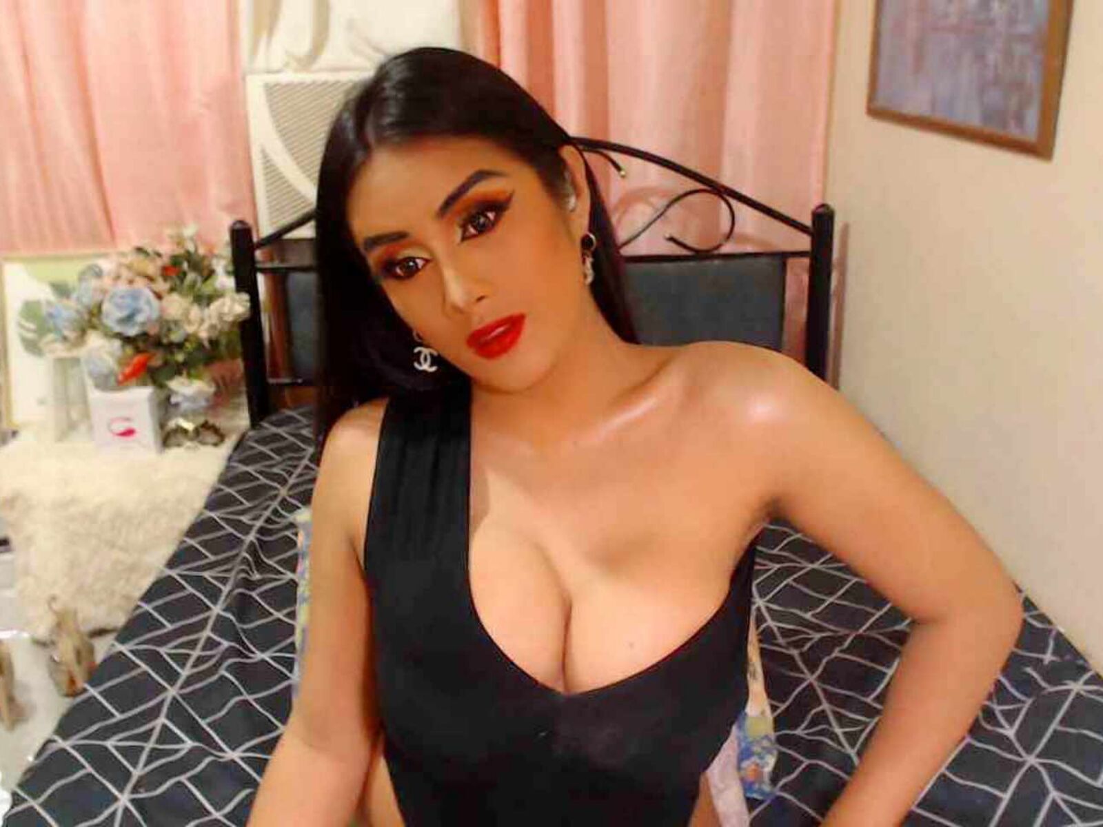 EliseLuis - Live Sex Cam profile on Livejasmin