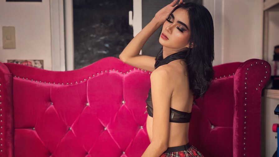 EmeralldSamson - Live Sex Cam profile on Livejasmin