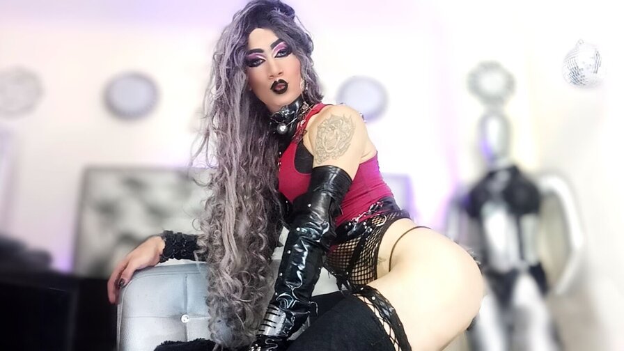 QueenSatin - Live Sex Cam profile on Livejasmin