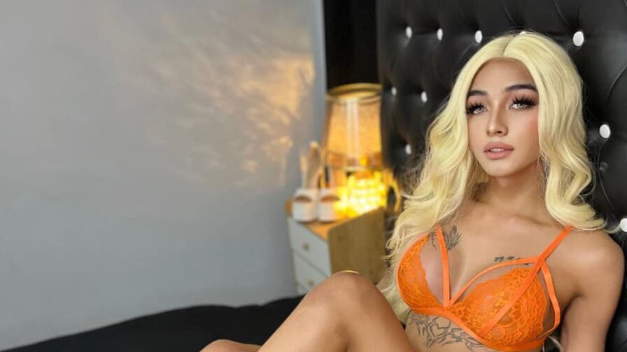 ZamaraFerragamo - Live Sex Cam profile on Livejasmin